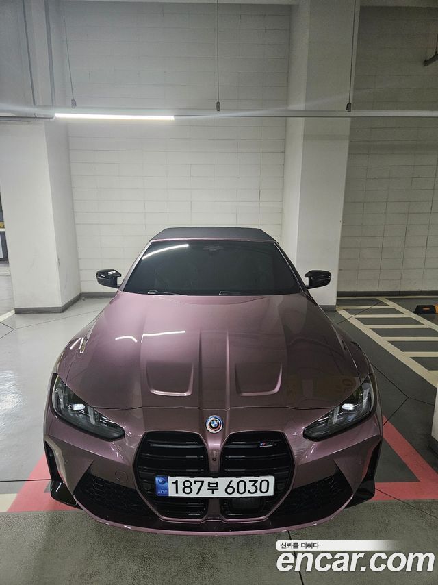 BMW M4 (G82)