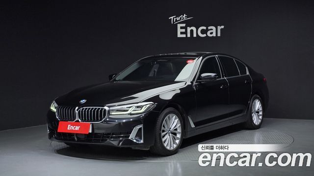 BMW 5 Series (G30)