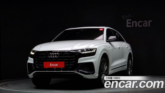 Audi Q8 (4M)