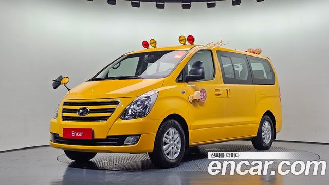 Hyundai Grand Starex