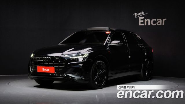 Audi Q8 (4M)