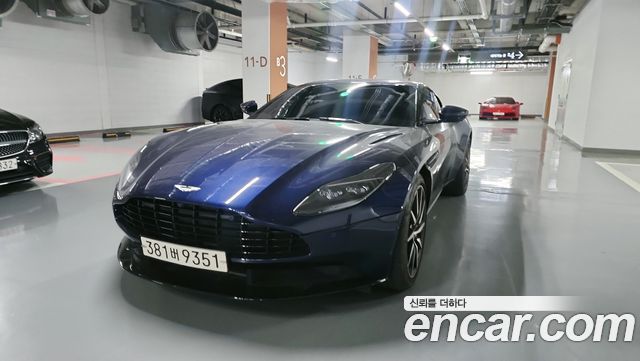 Astonmartin DB11