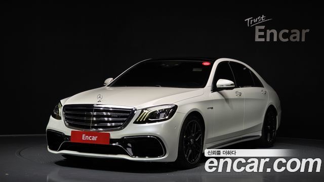 Mercedes-Benz S-Class W222