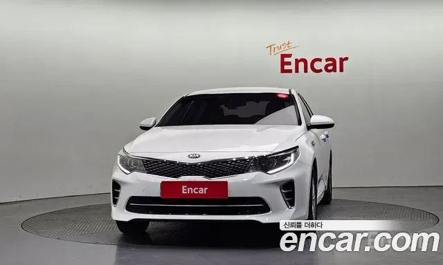 Kia K5 2nd generation