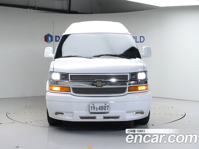 Chevrolet Express Van