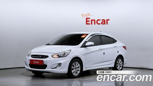 Hyundai Accent (new)