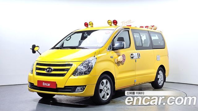 Hyundai Grand Starex