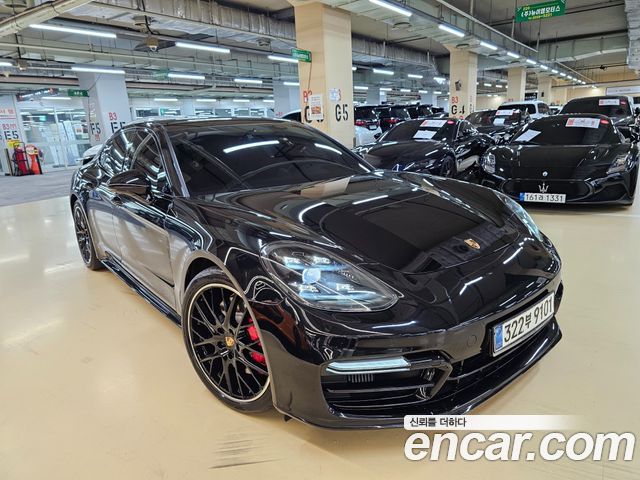 Porsche Panamera (971)