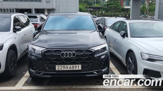 Audi Q7 (4M)