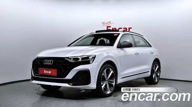 Audi Q8 (4M)