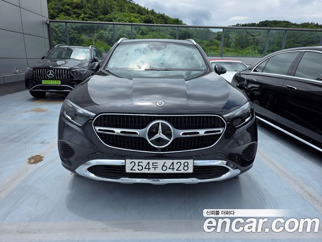 Mercedes-Benz GLC-Class X254