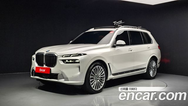 BMW X7 (G07)