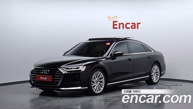 Audi A8 (D5)