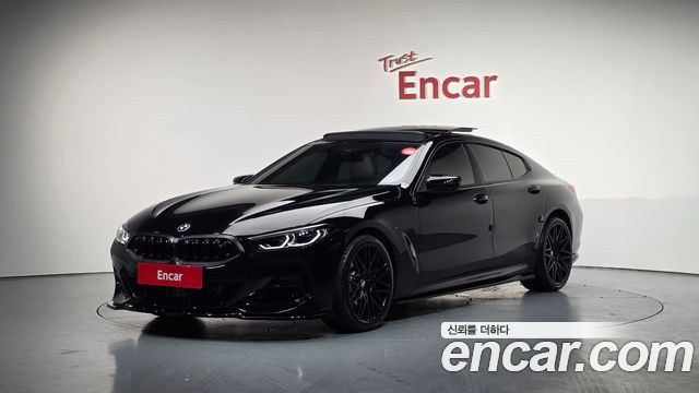 BMW 8 Series (G15)