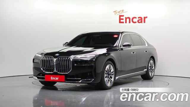 BMW 7 Series (G70)