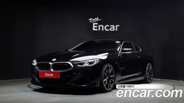 BMW 8 Series (G15)