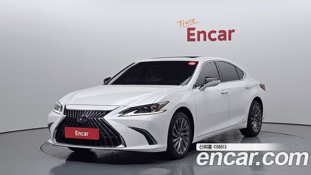 Lexus ES300h 7th Gen