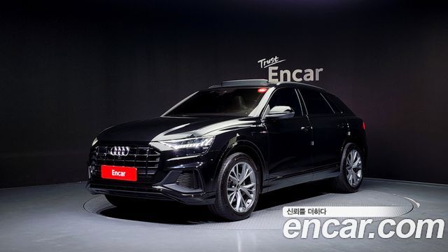 Audi Q8 (4M)