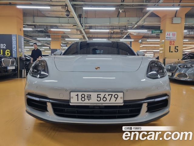 Porsche Panamera (971)