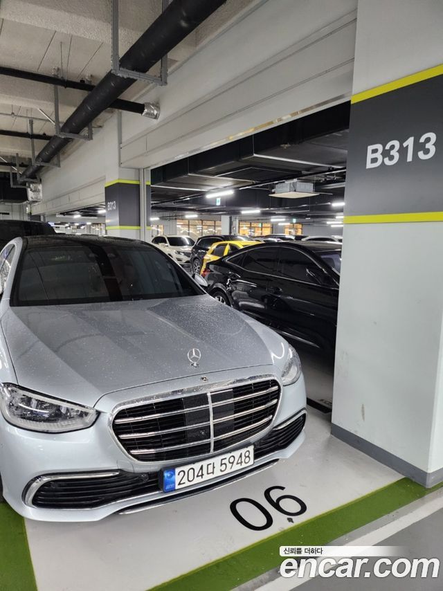 Mercedes-Benz S-Class W223