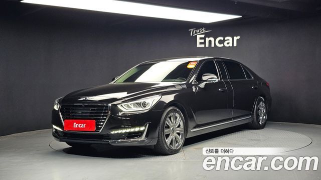 Genesis EQ900