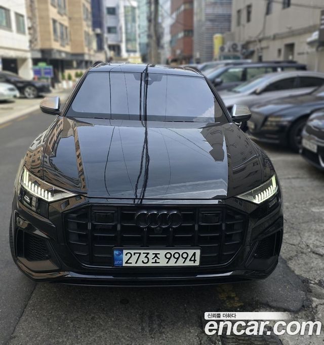 Audi SQ8 (4M)