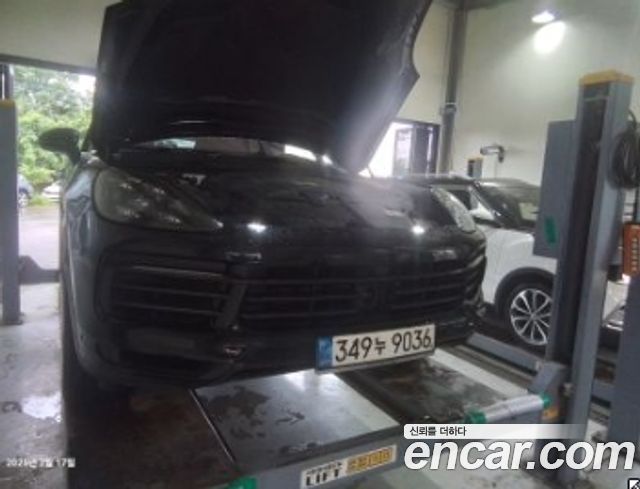 Porsche Cayenne (PO536)