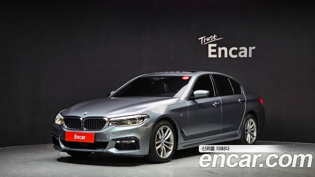 BMW 5 Series (G30)