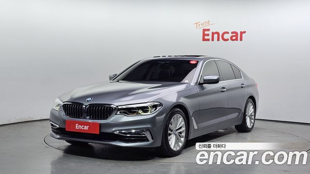 BMW 5 Series (G30)