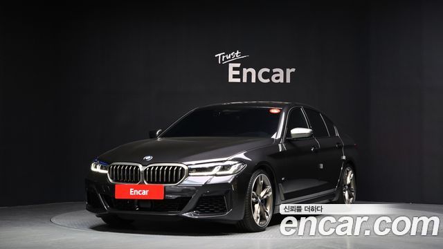 BMW 5 Series (G30)