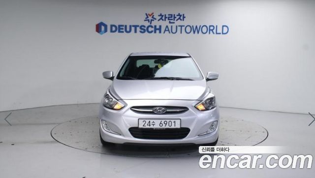 Hyundai Accent (new)