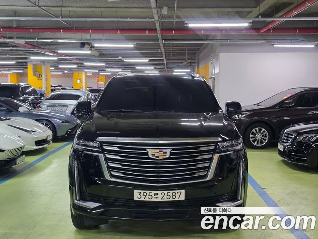Cadillac Escalade 5th Gen
