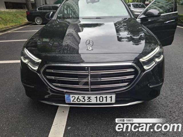 Mercedes-Benz E-Class W214