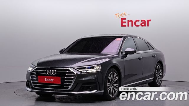 Audi A8 (D5)