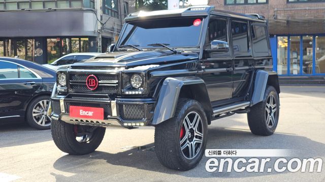 Mercedes-Benz G-Class W463