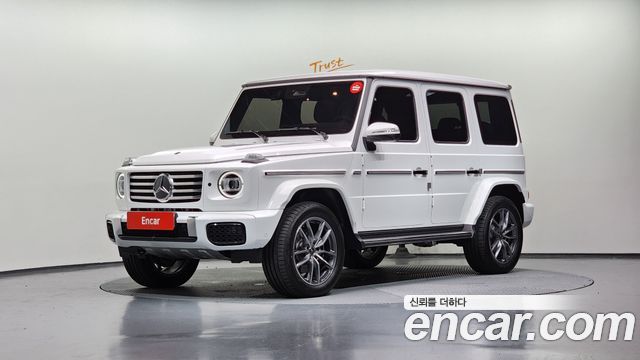Mercedes-Benz G-Class W465