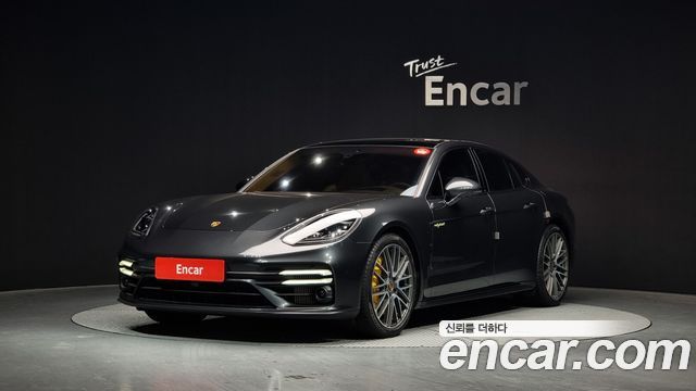 Porsche Panamera (971)