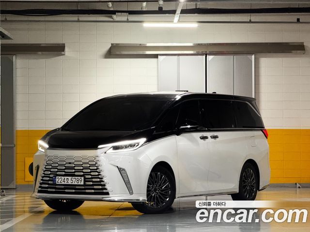 Lexus LM 2nd Gen
