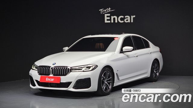 BMW 5 Series (G30)