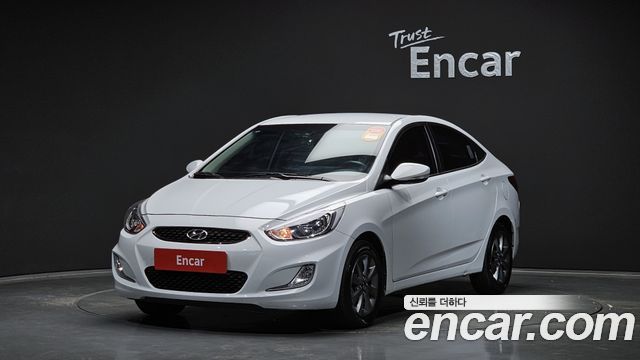 Hyundai Accent (new)
