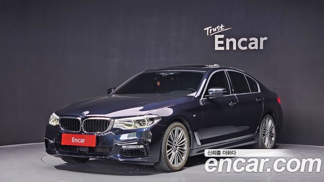 BMW 5 Series (G30)