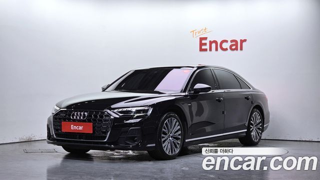 Audi A8 (D5)