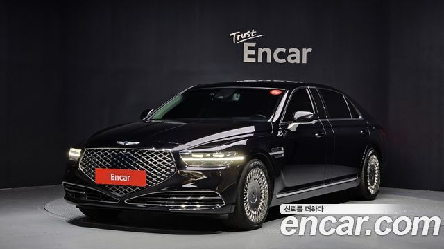 Genesis G90