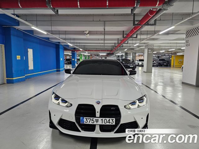 BMW M4 (G82)