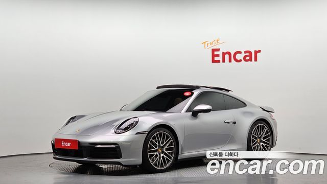 Porsche 911 (992)