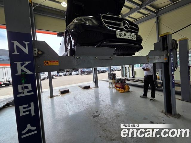 Mercedes-Benz E-Class W213