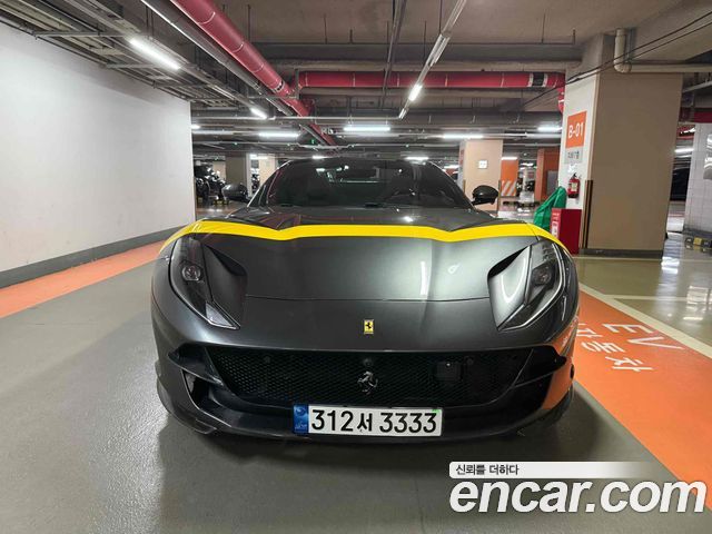 Ferrari 812 GTS