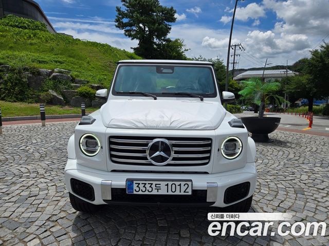 Mercedes-Benz G-Class W465