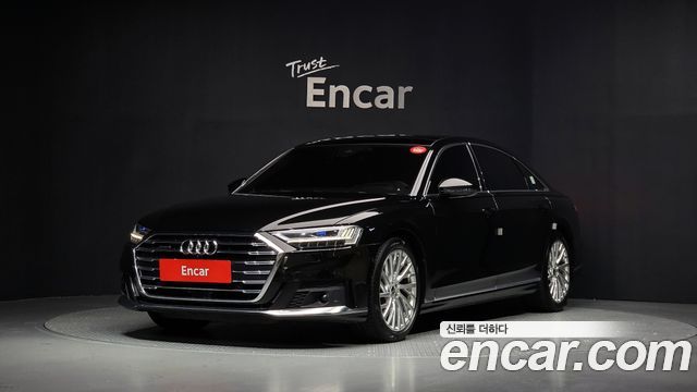 Audi A8 (D5)