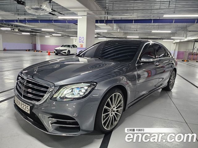 Mercedes-Benz S-Class W222